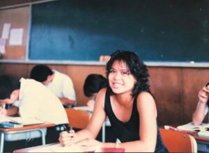 studying abroad and staying in touch